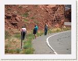 09 Moab toTorrey - Linda, Lorna, Russ and Richard * 640 x 480 * (73KB)